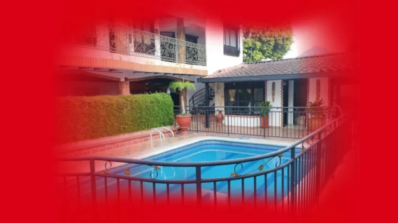 CASA MEDINA